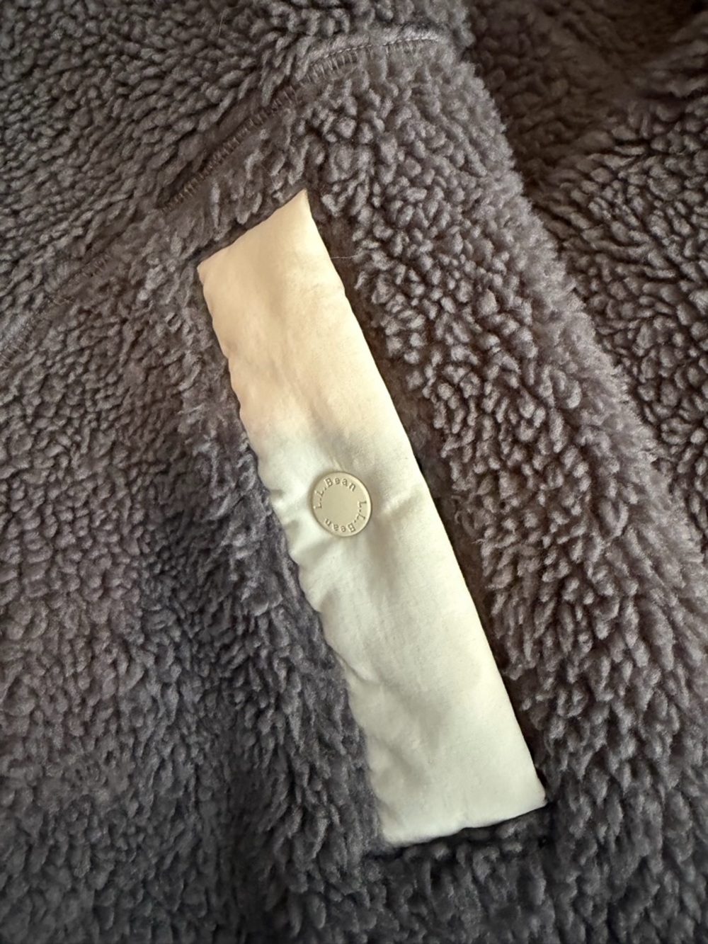 LL Bean Women’s Charcoal Sherpa Jacket with Contrast Trim - Picture 4 of 6